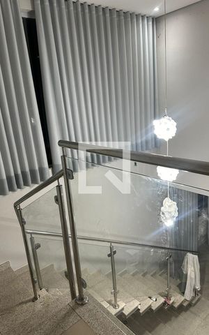 Casa à venda com 200m², 4 quartos e 5 vagasCorredor