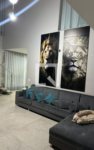 Casa à venda com 200m², 4 quartos e 5 vagasSala