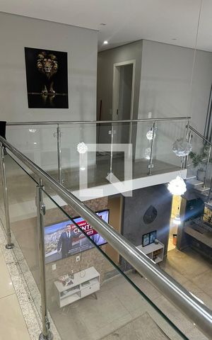 Casa à venda com 200m², 4 quartos e 5 vagasCorredor