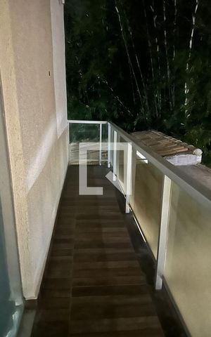 Casa à venda com 200m², 4 quartos e 5 vagasvaranda