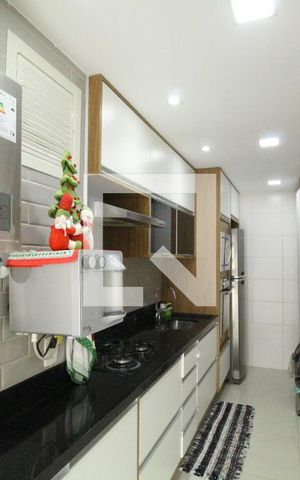 Apartamento à venda com 160m², 2 quartos e 2 vagasCozinha