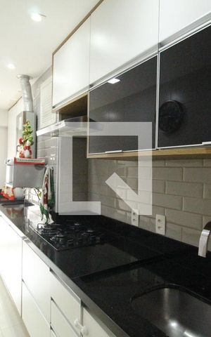 Apartamento à venda com 160m², 2 quartos e 2 vagasCozinha