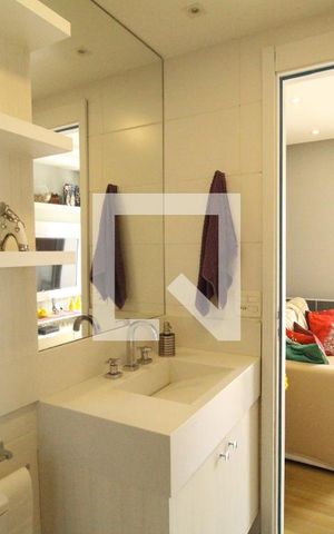 Apartamento à venda com 160m², 2 quartos e 2 vagasBanheiro da sala 2