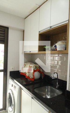 Apartamento à venda com 160m², 2 quartos e 2 vagasÁrea de serviço