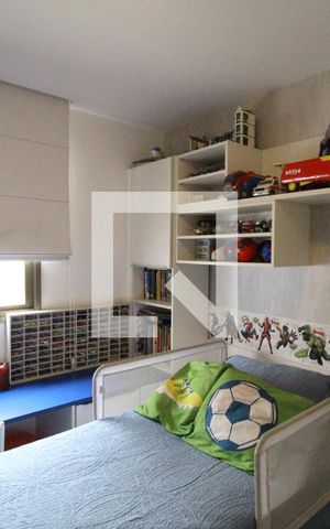 Apartamento à venda com 160m², 2 quartos e 2 vagasQuarto