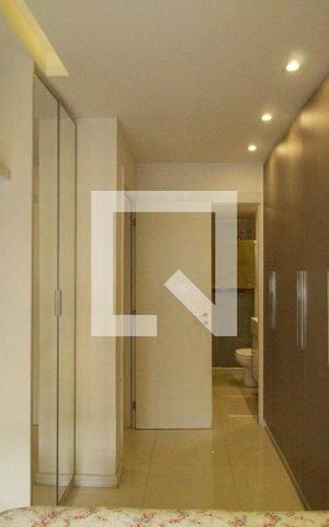 Apartamento à venda com 160m², 2 quartos e 2 vagasSuíte