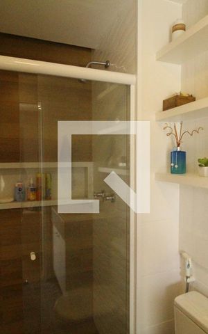 Apartamento à venda com 160m², 2 quartos e 2 vagasBanheiro da sala 2