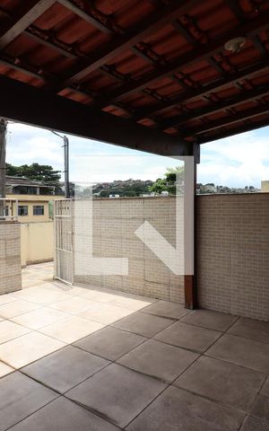 Casa de condomínio à venda com 300m², 3 quartos e 2 vagasVaranda
