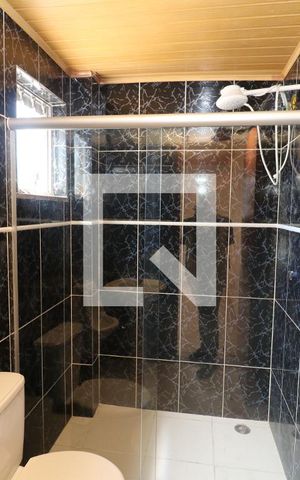 Casa de condomínio à venda com 300m², 3 quartos e 2 vagasBanheiro Social