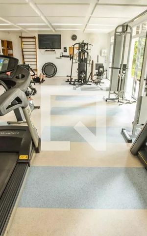 Apartamento à venda com 112m², 3 quartos e 2 vagas Apartamento à venda com 112m², 3 quartos e 2 vagasÁrea comum - Academia