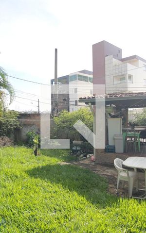 Casa à venda com 435m², 4 quartos e 3 vagasJardim