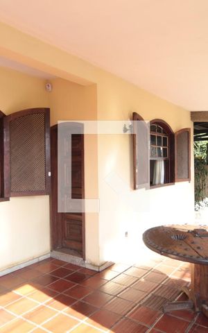 Casa à venda com 435m², 4 quartos e 3 vagasVaranda