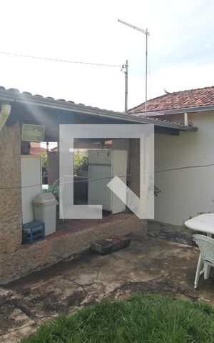 Casa à venda com 435m², 4 quartos e 3 vagasJardim
