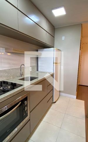Apartamento à venda com 47m², 2 quartos e 1 vaga Apartamento à venda com 47m², 2 quartos e 1 vagaCozinha