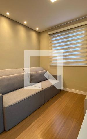 Apartamento à venda com 47m², 2 quartos e 1 vaga Apartamento à venda com 47m², 2 quartos e 1 vagaSala