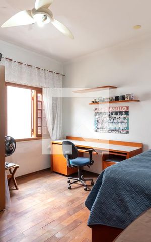 Casa à venda com 400m², 5 quartos e 5 vagasQuarto 4