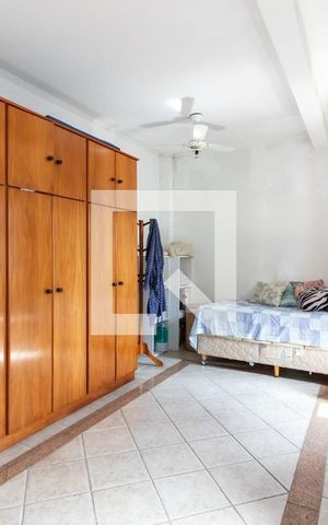 Casa à venda com 400m², 5 quartos e 5 vagasCloset da Suíte