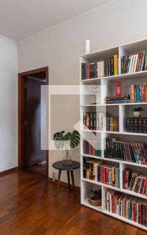 Casa à venda com 400m², 5 quartos e 5 vagasHall dos Quartos