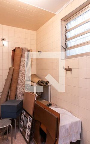 Casa à venda com 400m², 5 quartos e 5 vagasBanheiro da Suíte 2 / Escritório