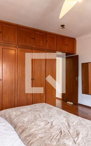 Casa à venda com 400m², 5 quartos e 5 vagasSuíte