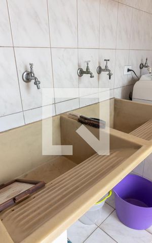 Casa à venda com 400m², 5 quartos e 5 vagasÁrea de Serviço