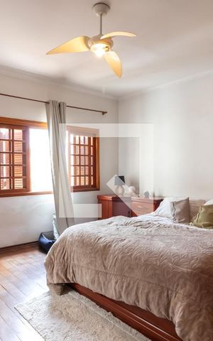 Casa à venda com 400m², 5 quartos e 5 vagasSuíte
