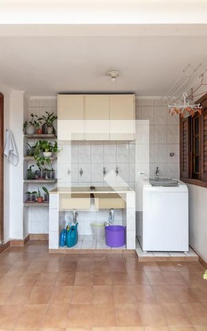 Casa à venda com 400m², 5 quartos e 5 vagasÁrea de Serviço