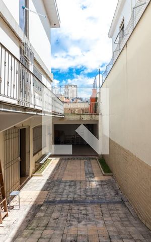 Casa à venda com 400m², 5 quartos e 5 vagasGaragem