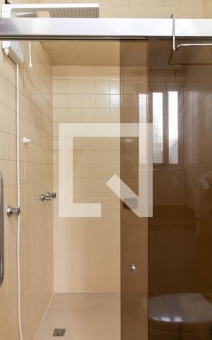 Casa à venda com 400m², 5 quartos e 5 vagasBanheiro da Suíte