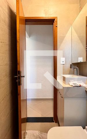 Apartamento à venda com 110m², 2 quartos e 1 vaga Apartamento à venda com 110m², 2 quartos e 1 vagaBanheiro