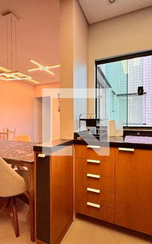 Apartamento à venda com 110m², 2 quartos e 1 vaga Apartamento à venda com 110m², 2 quartos e 1 vagaCozinha