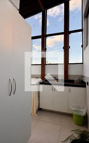 Apartamento à venda com 110m², 2 quartos e 1 vaga Apartamento à venda com 110m², 2 quartos e 1 vagaLavanderia