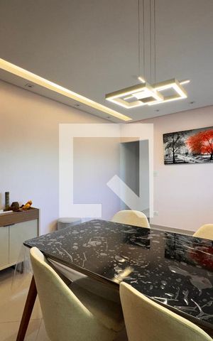 Apartamento à venda com 110m², 2 quartos e 1 vaga Apartamento à venda com 110m², 2 quartos e 1 vagaSala