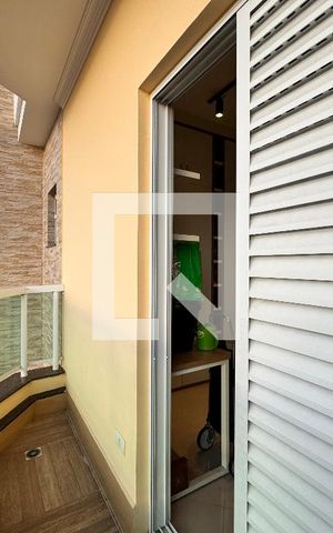 Apartamento à venda com 110m², 2 quartos e 1 vaga Apartamento à venda com 110m², 2 quartos e 1 vagaSacada