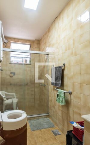 Apartamento à venda com 60m², 2 quartos e sem vagaBanheiro