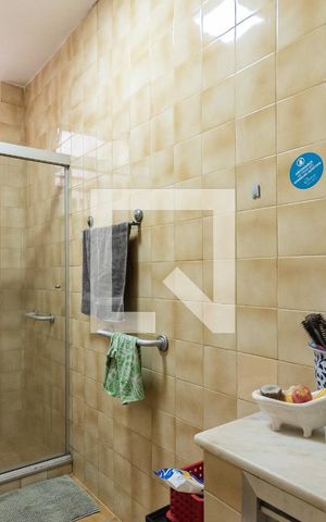 Apartamento à venda com 60m², 2 quartos e sem vagaBanheiro