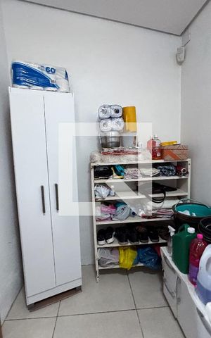 Casa à venda com 169m², 2 quartos e 2 vagas Casa à venda com 169m², 2 quartos e 2 vagasLavanderia