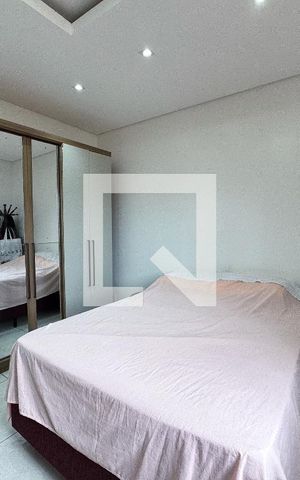Casa à venda com 169m², 2 quartos e 2 vagas Casa à venda com 169m², 2 quartos e 2 vagasQuarto 1