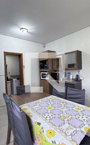 Casa à venda com 169m², 2 quartos e 2 vagas Casa à venda com 169m², 2 quartos e 2 vagasCopa