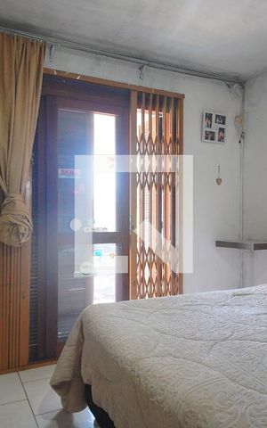 Casa à venda com 300m², 4 quartos e 2 vagas Casa à venda com 300m², 4 quartos e 2 vagasQuarto 3
