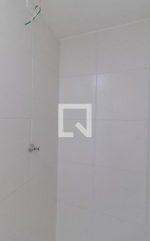 Apartamento à venda com 36m², 2 quartos e 1 vaga Apartamento à venda com 36m², 2 quartos e 1 vagaBanheiro