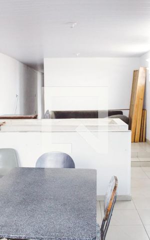Casa à venda com 288m², 8 quartos e 2 vagas Casa à venda com 288m², 8 quartos e 2 vagasCozinha