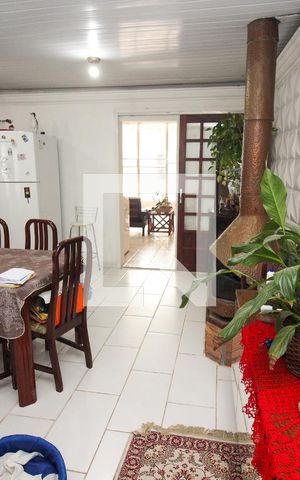 Casa à venda com 580m², 3 quartos e 7 vagas Casa à venda com 580m², 3 quartos e 7 vagasSala de Jantar