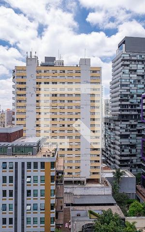 Apartamento para alugar com 157m², 3 quartos e 2 vagas Apartamento para alugar com 157m², 3 quartos e 2 vagasVaranda - Vista