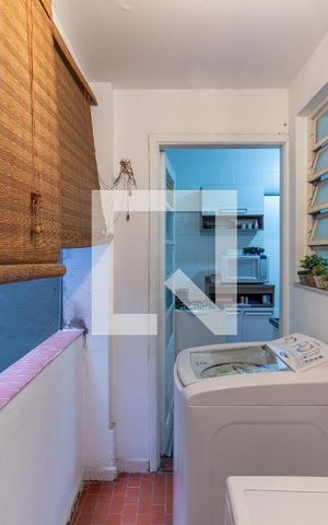 Apartamento à venda com 74m², 2 quartos e sem vaga Apartamento à venda com 74m², 2 quartos e sem vagaÁrea de Serviço