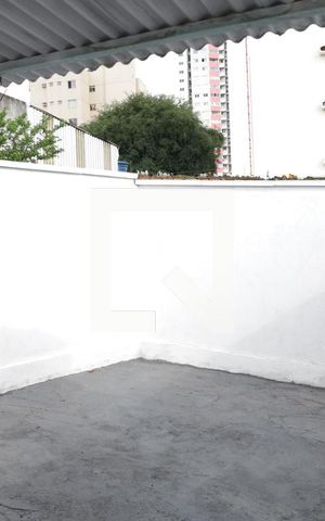 Casa para alugar com 70m², 2 quartos e sem vagaÁrea Externa