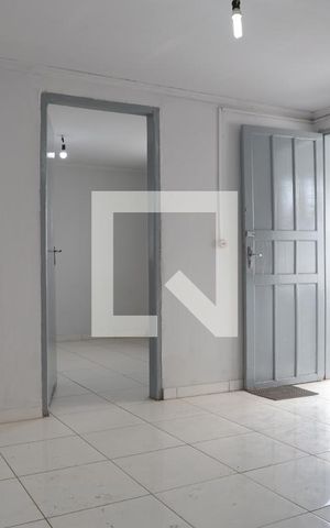 Casa para alugar com 70m², 2 quartos e sem vagaSala/Cozinha