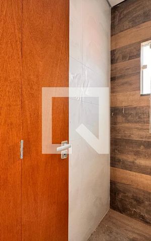 Apartamento à venda com 94m², 2 quartos e 1 vaga Apartamento à venda com 94m², 2 quartos e 1 vagaBanheiro