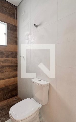 Apartamento à venda com 94m², 2 quartos e 1 vaga Apartamento à venda com 94m², 2 quartos e 1 vagaBanheiro