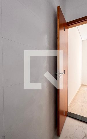 Apartamento à venda com 94m², 2 quartos e 1 vaga Apartamento à venda com 94m², 2 quartos e 1 vagaBanheiro da Suíte